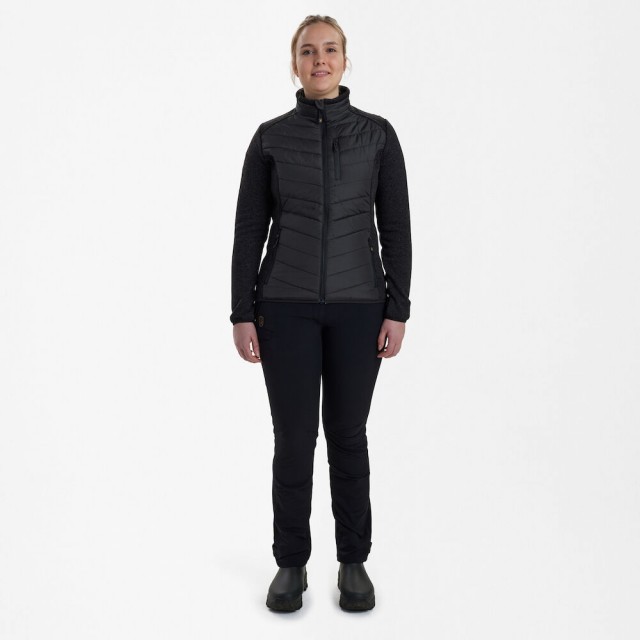 Svart 999